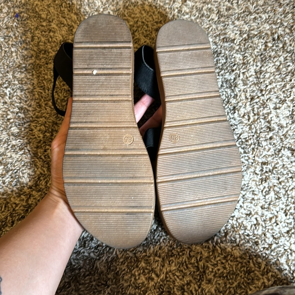 Steve Madden strappy sandals - Picture 5 of 5